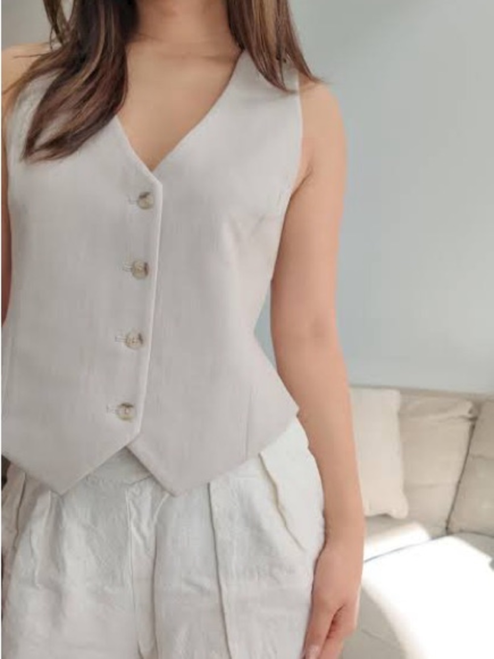 Babaton Light Birch Sleeveless Vest